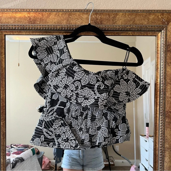 NWT Zara Floral Textured One Shoulder Ruffle Blouse - Picture 4 of 8